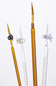 Glass burette transparent PTFE (acid and base)